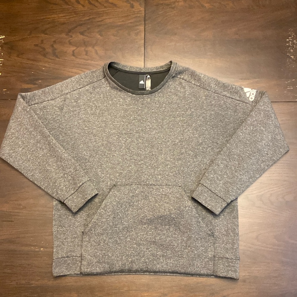 Adidas - Crewneck w/front pouch. Dark Heather grey. Sz L - Condition 7/10.